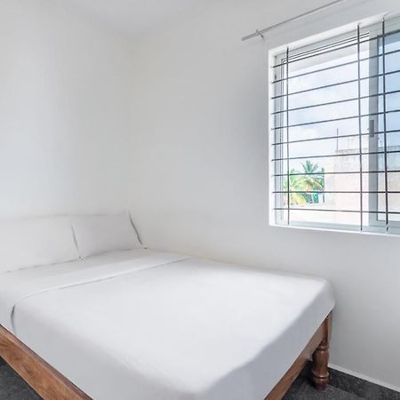 Spot On 45103 Galaxy Grand Hotell Narasimharaja Puram Exteriör bild